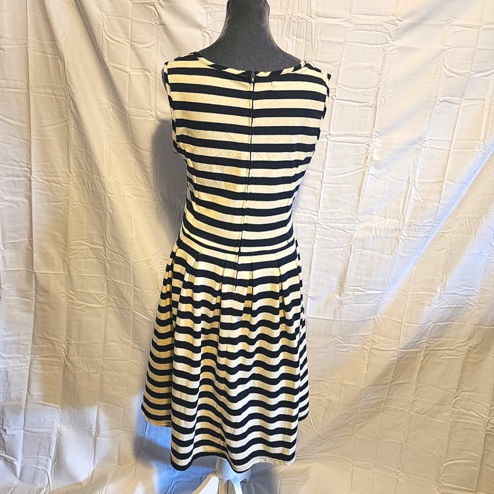 Dear Creatures beige and blue dress size L